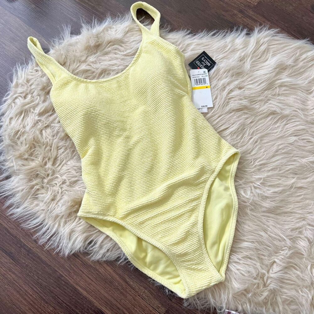 NWT California Waves Popcorn Scrunch Scoop Neck One-Piece Swimsuit Yellow Size M